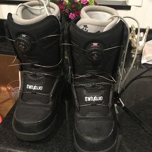 Thirty Two brand snowboard boots